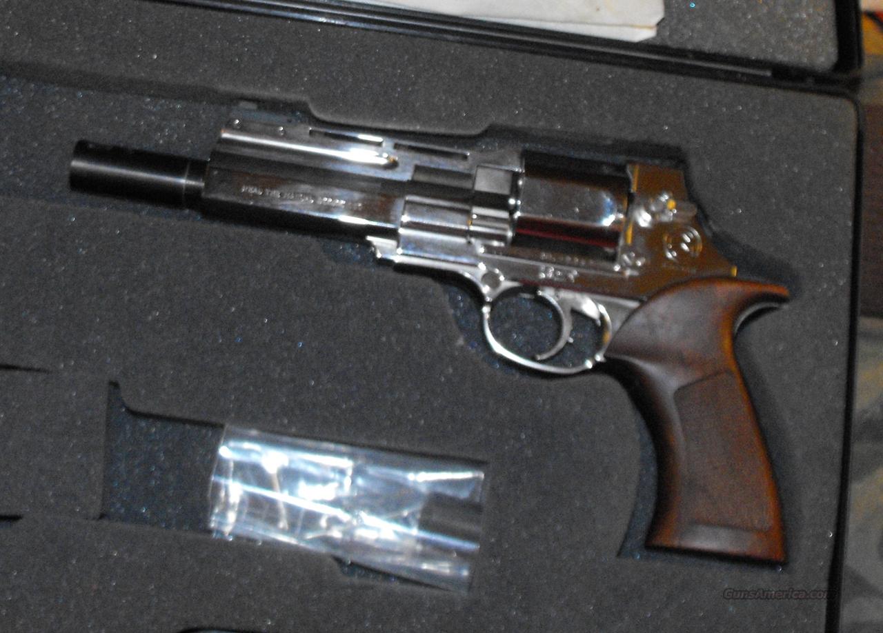 MATEBA UNICA 6 .44 MAGNUM AUTOREVOLVER for sale