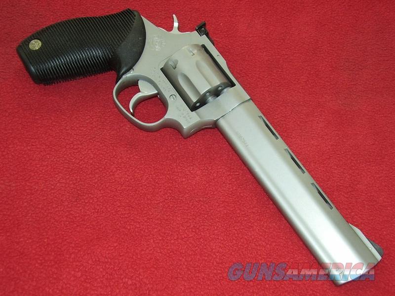 Taurus M17 Tracker Revolver 17 Hmr For Sale