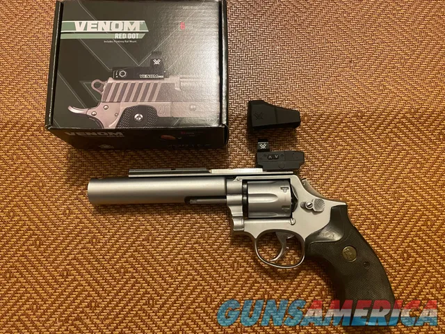 S&W 10-7 Revolver, .38 Special, No Barrel, Blued9204 - Centerfire Systems