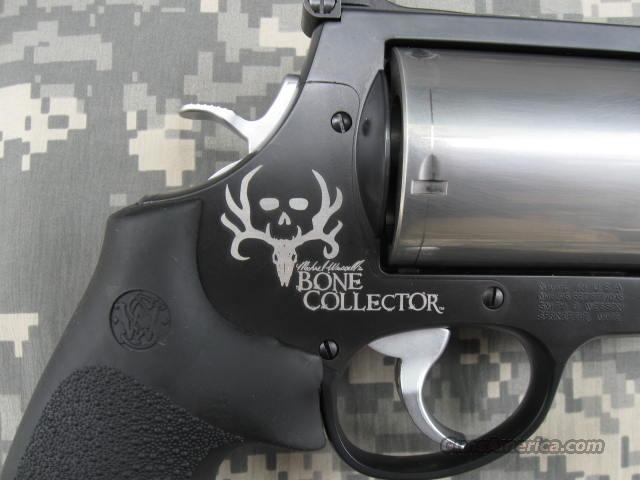 SMITH & WESSON 500 BONE COLLECTOR '1 OF 1000' for sale