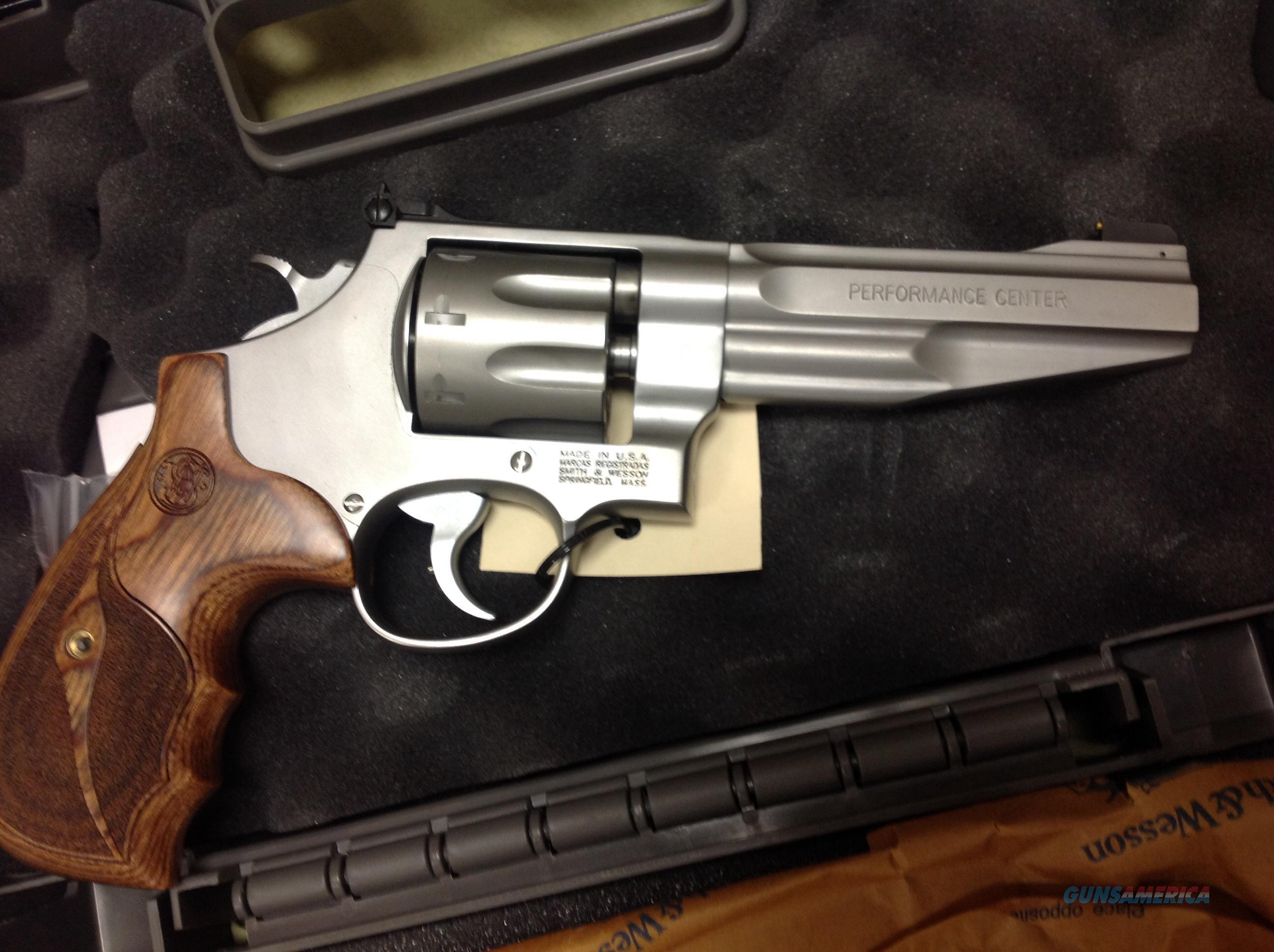 Smith & Wesson model 627 Performance Center 357 8 shot ...