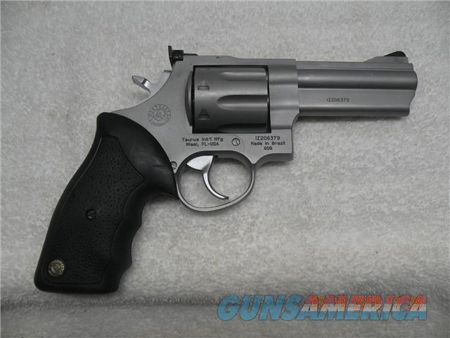 SKB Waterproof Plastic Gun Case Taurus 608 Eight Shot .357 Handgun Revolver  789270090781