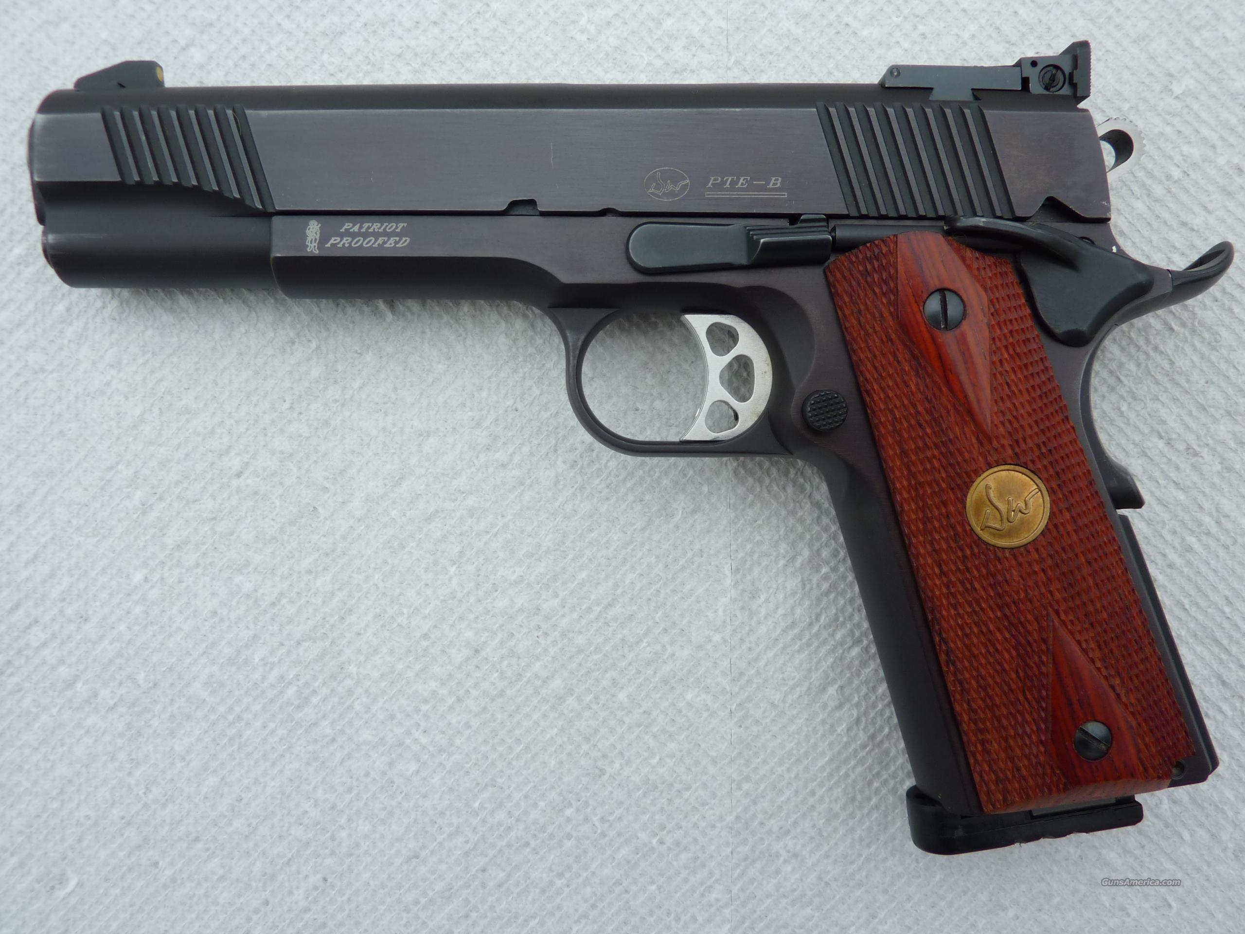 Dan Wesson Patriot 1911 45ACP for sale at Gunsamerica.com: 942527484