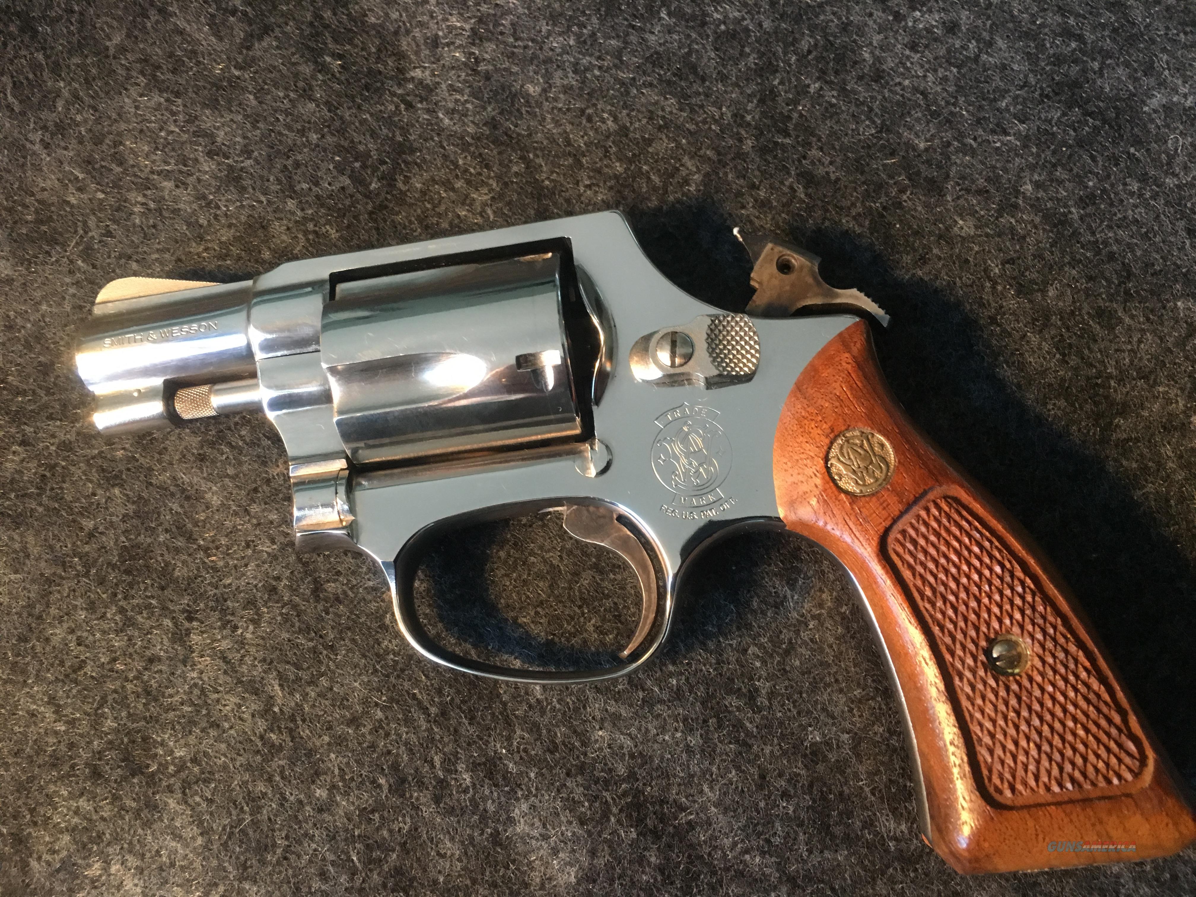 Smith & Wesson Model 36 (NICKEL) for sale at Gunsamerica.com: 966862104