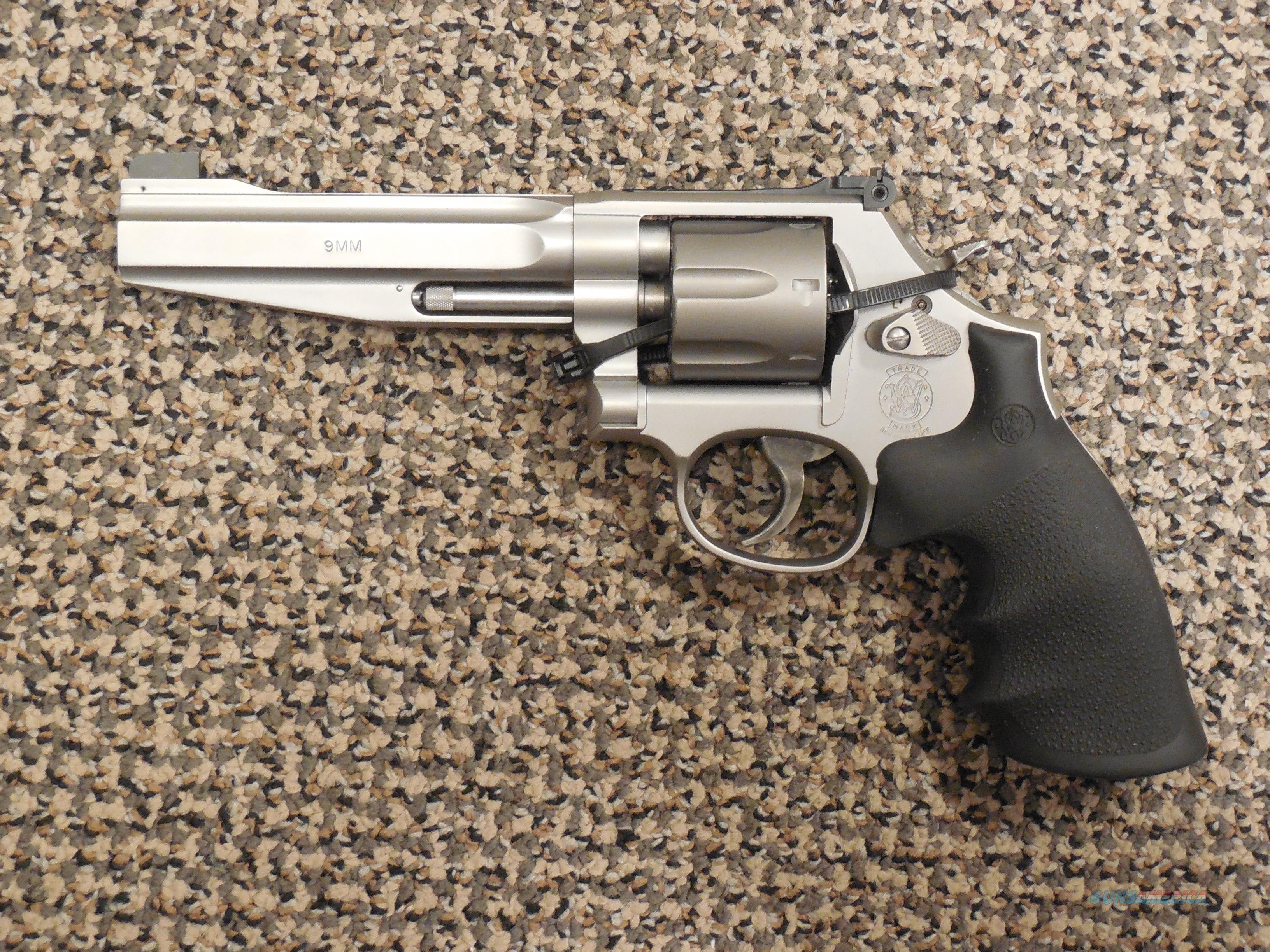 S&W MODEL 986 