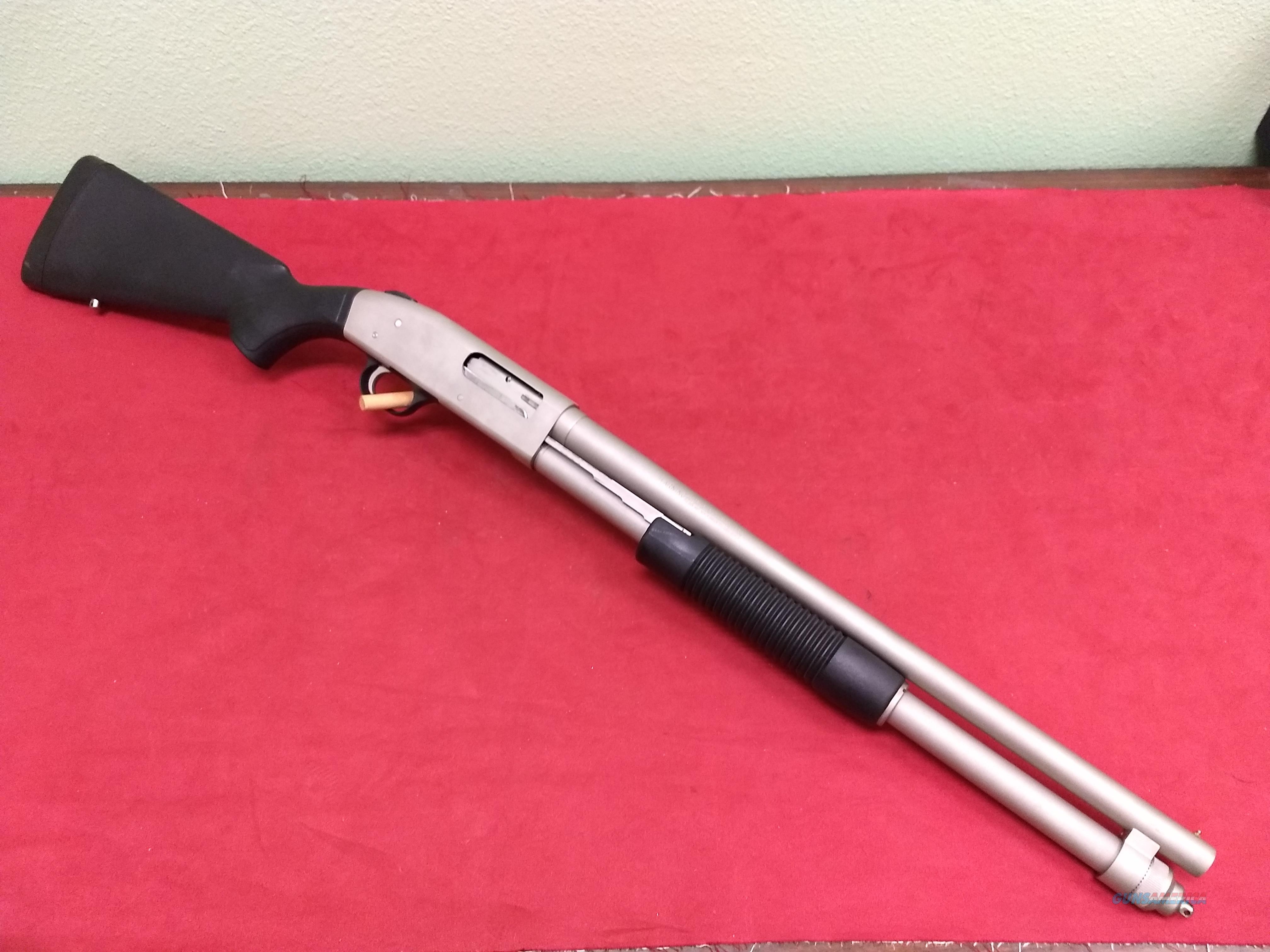 Mossberg 590 Mariner Wood