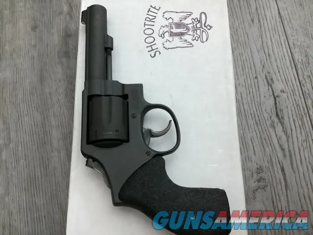 S&W 10-7 Revolver, .38 Special, No Barrel, Blued9204 - Centerfire Systems