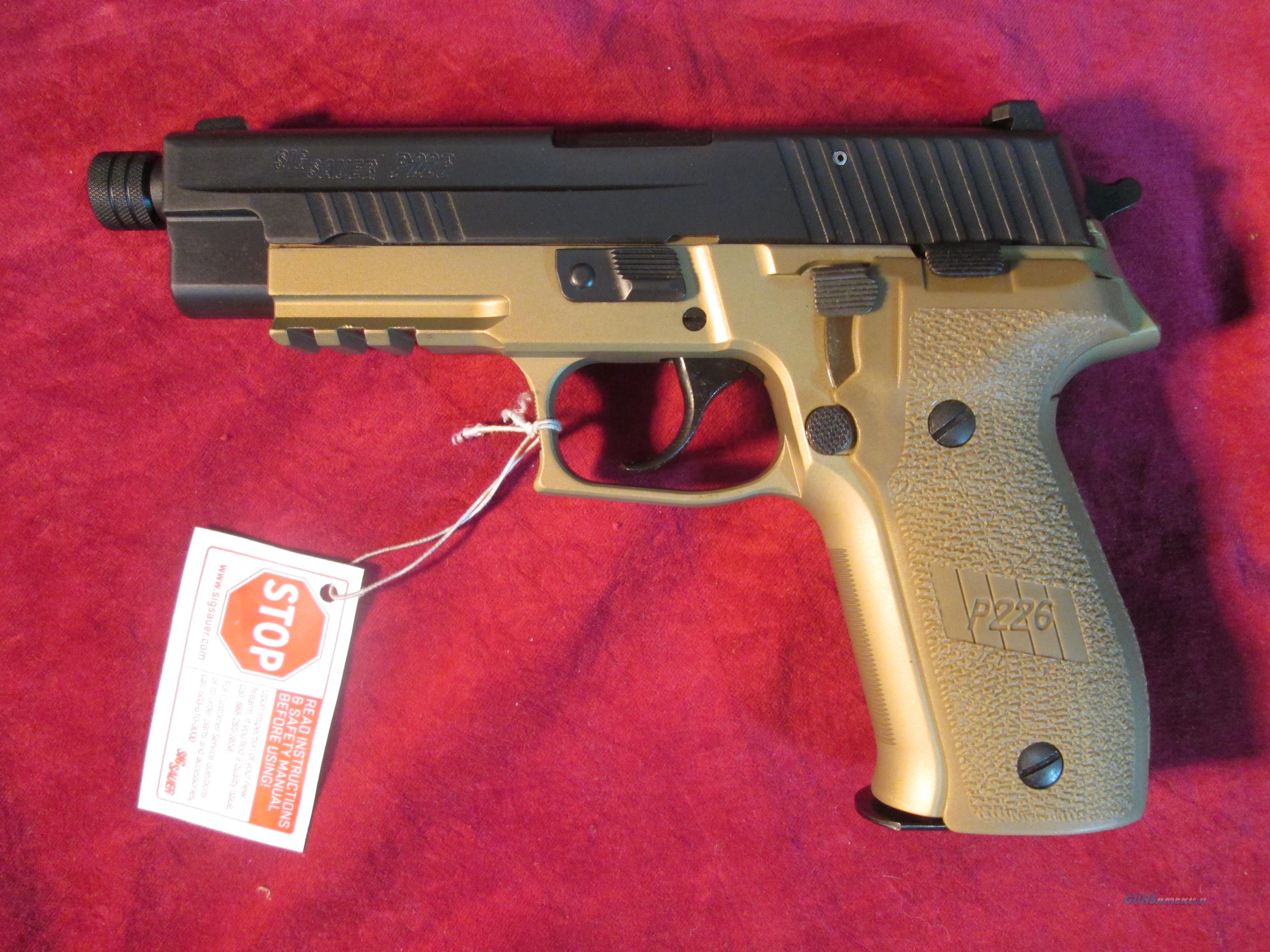 Sig Sauer 226 Combat 9mm 4.4