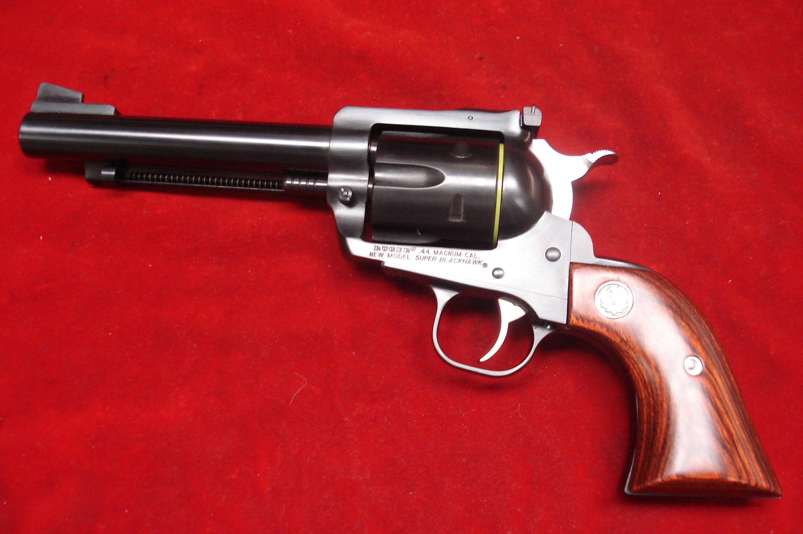 RUGER SUPER BLACKHAWK 44MAG 5.5