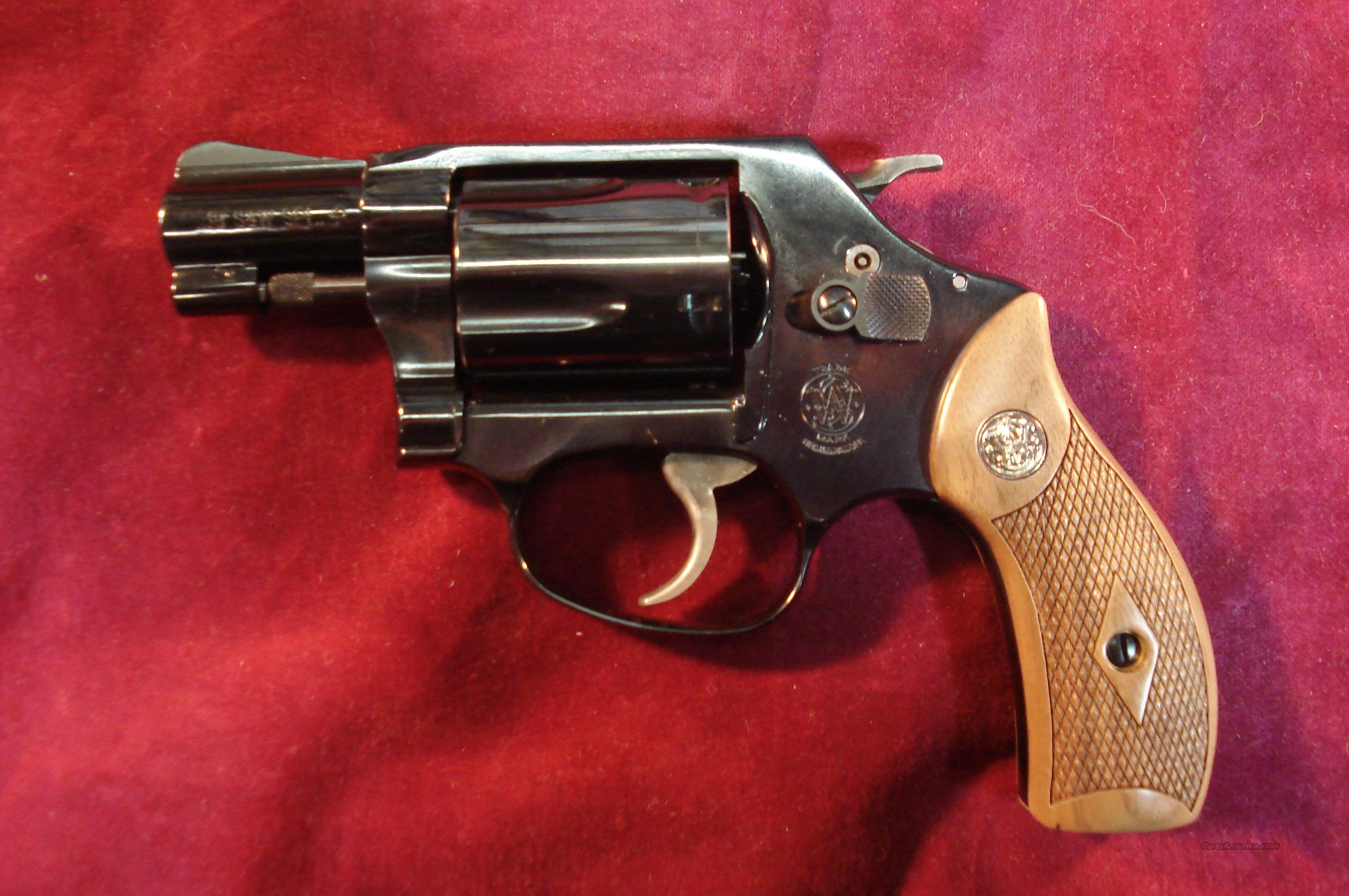 s-w-model-36-classic-38spl-5-shot-revolver-150184-dk-firearms