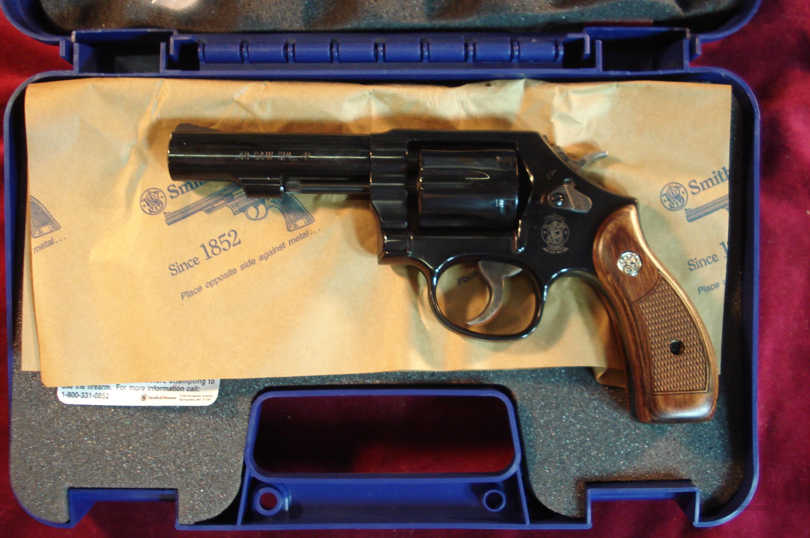 smith and wesson model 10 classic