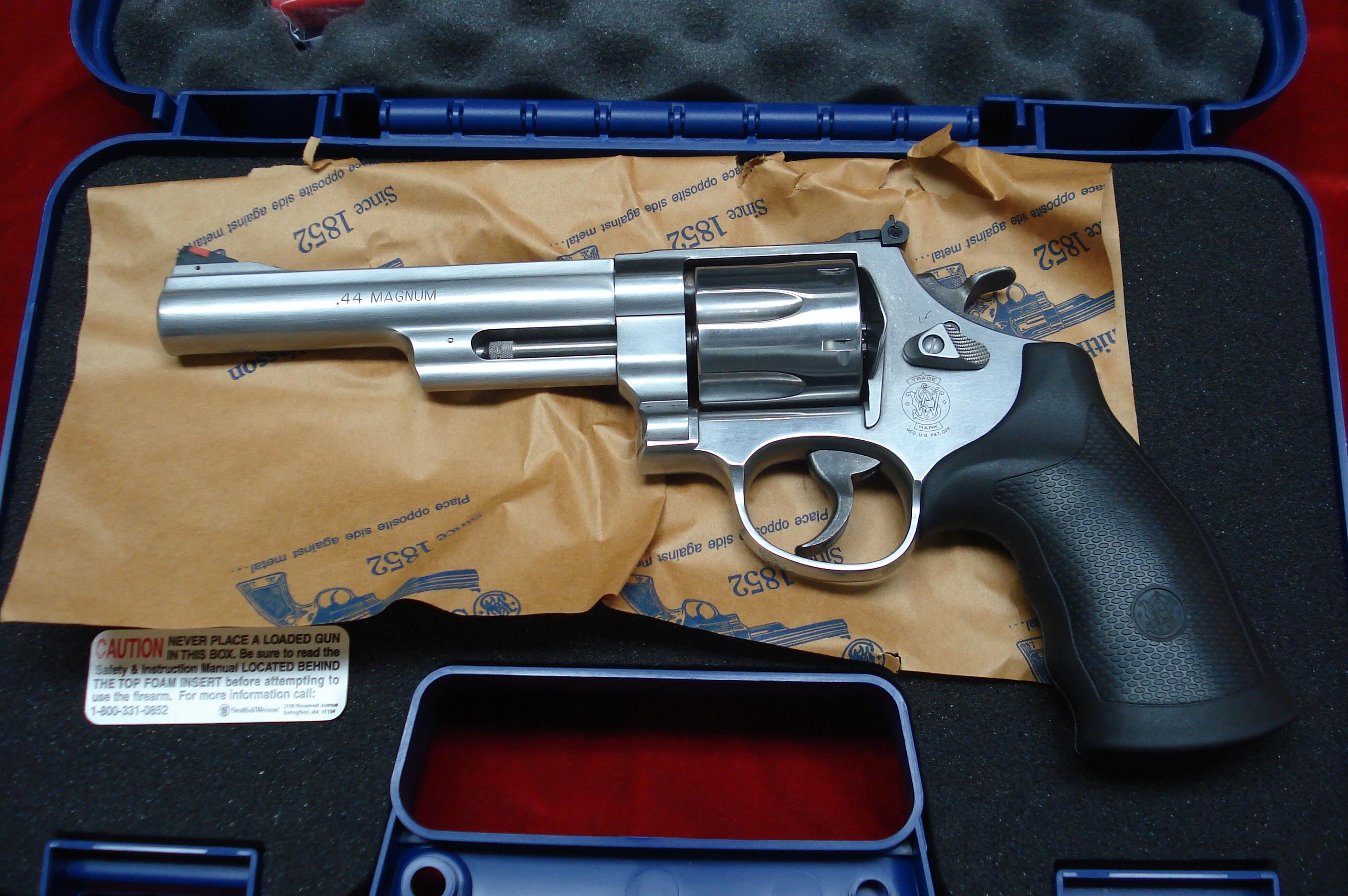 SMITH AND WESSON MODEL 629 6