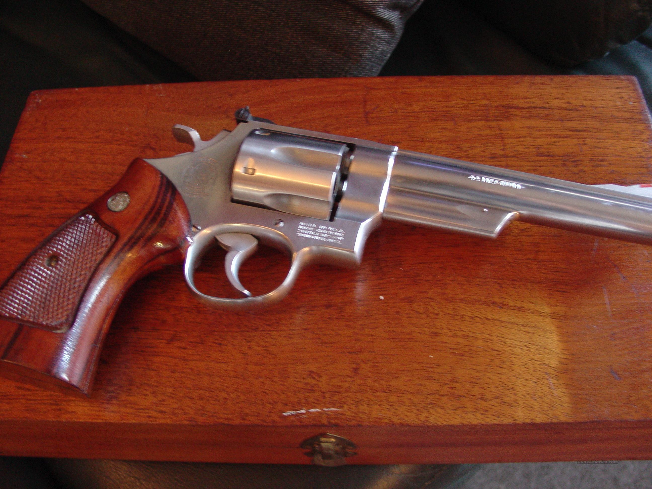 Smith & Wesson Model 629,no dash,44 magnum,6