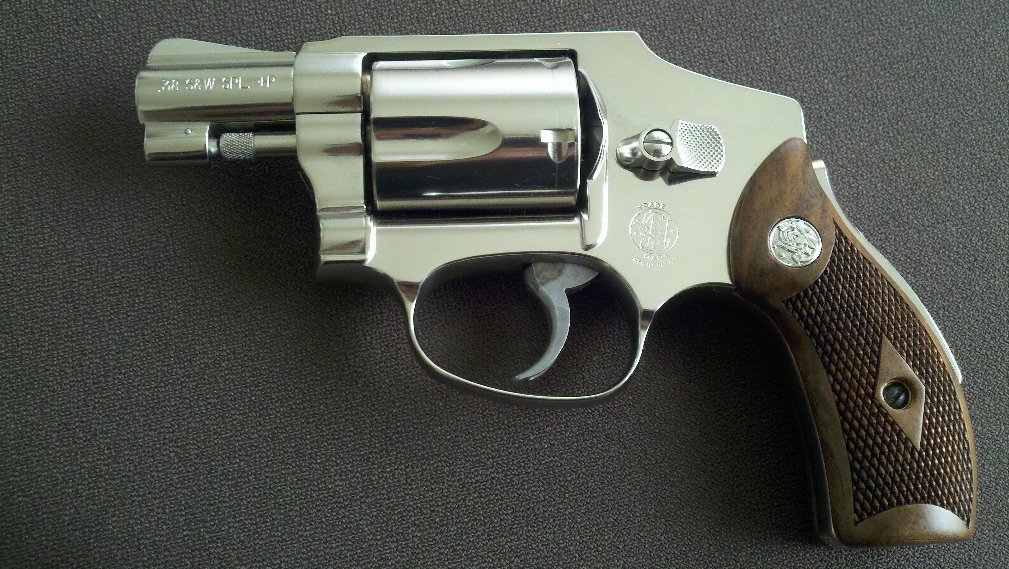 NEW Smith & Wesson 40-1 Model 40 Classic J Frame Centennial for sale ...