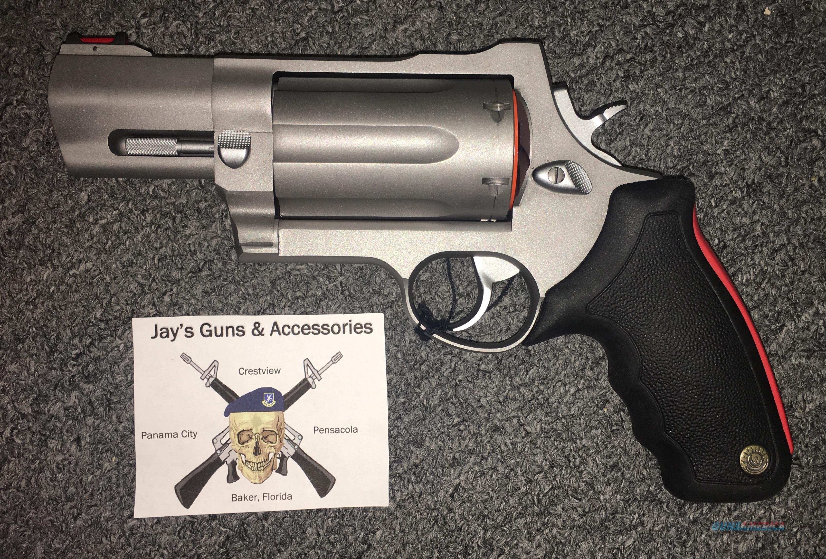 Taurus judge револьвер. Револьвер 410 калибра Таурус. Таурус Джадж револьвер. Taurus judge 410.