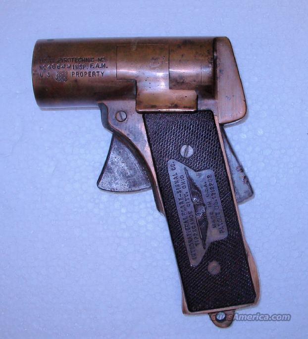 world war 2 navy flare pistol