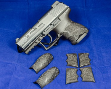 The P30SK grip can be adjusted to user preference with alternate side panels and backstraps.