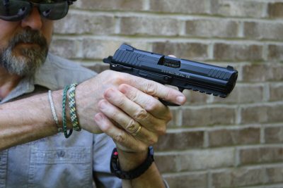 The author found the P30L to be a good carry gun, even with the elongated barrel and slide.