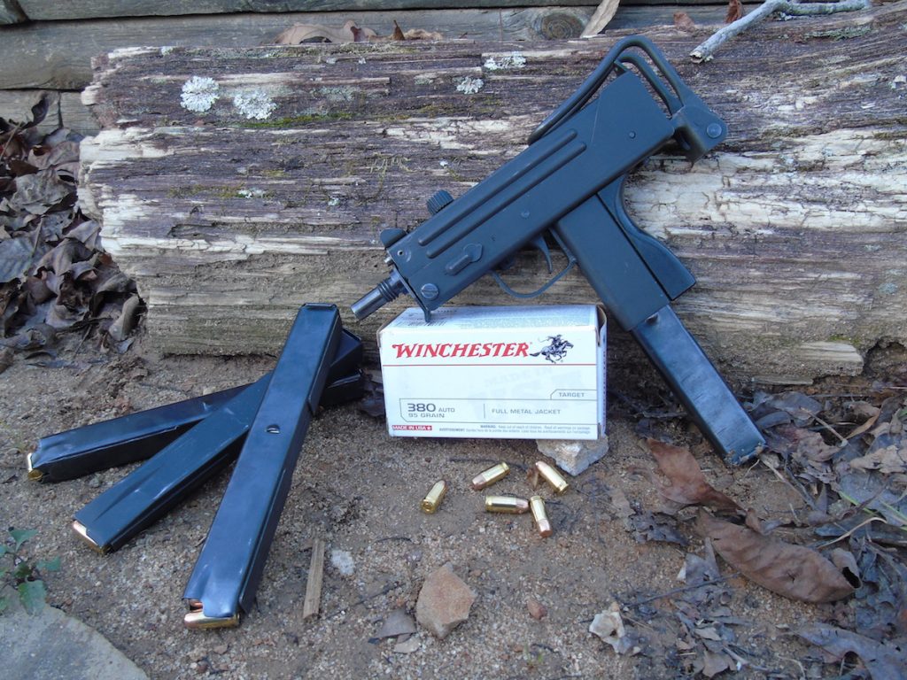 Midget Wrestling: The Czech vz. 61 Skorpion vs. the American MAC11