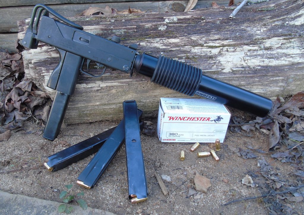 Midget Wrestling: The Czech vz. 61 Skorpion vs. the American MAC11