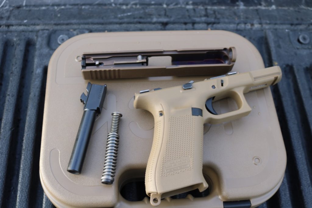 Glock 19X - A Commander Sized Glock