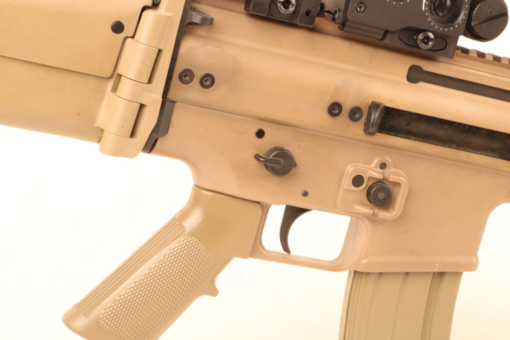 FN SCAR Review - The Most Refined Assault Rifle in the World