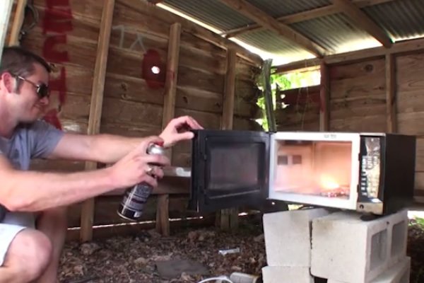 Magnesium shavings in Microwave