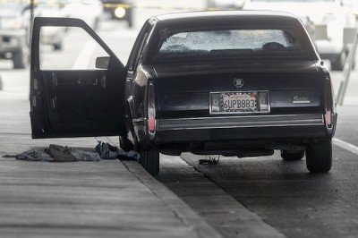 When is it justified to shoot at a fleeing thief in a vehicle?