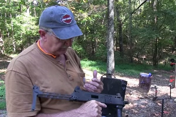 How NOT to shoot a machine gun
