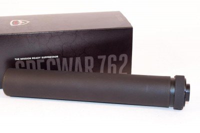 SilencerCo's Specwar 762 is a heavy duty can and full auto rated.