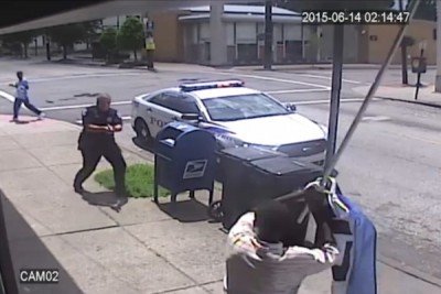 Louisville Police Chief Releases Video of Fatal Shooting to Quell Public Outcry