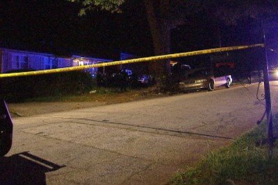 Homeowner Fights Off Two Accused Robbers, Fatally Shoots One