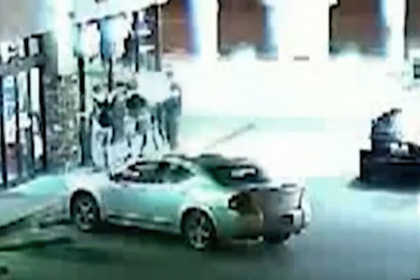 Louisville Police Chief Stands By Cops Who Fatally Shot Knife-Wielding Teen