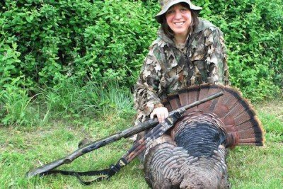 More And More Texas Women Flock To Hunting