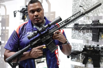 SIG 2016: Optics Mounted Pistols, Lighter G2, Lots More — SHOT Show 2016