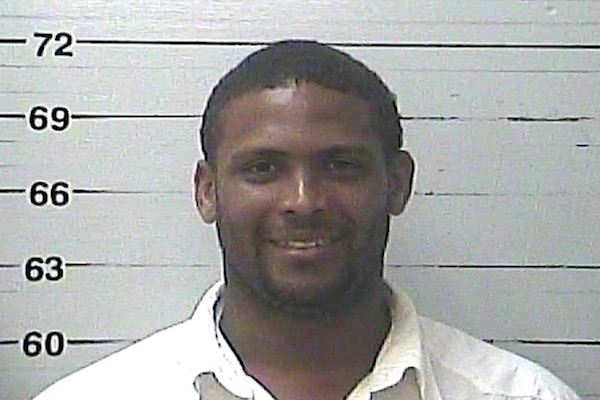 Naked Home Invader Jumps on Sleeping Woman, Her Husband Responds