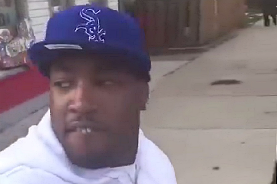 WARNING GRAPHIC: Chicago Man Live-Streams Own Shooting