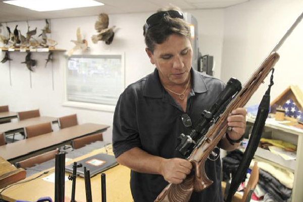 Hawaii Wants to List Gun Owners in FBI Database