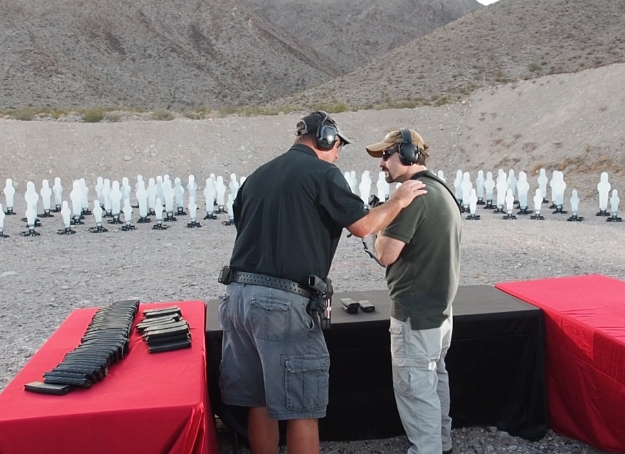 Watch Rob Leatham Smoke Gun Industry Journalists in Springfield Shootoff -- 'Popper Palooza'