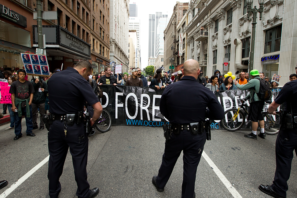 LAPD Now Requires Officers to 'De-escalate' Before Using Deadly Force