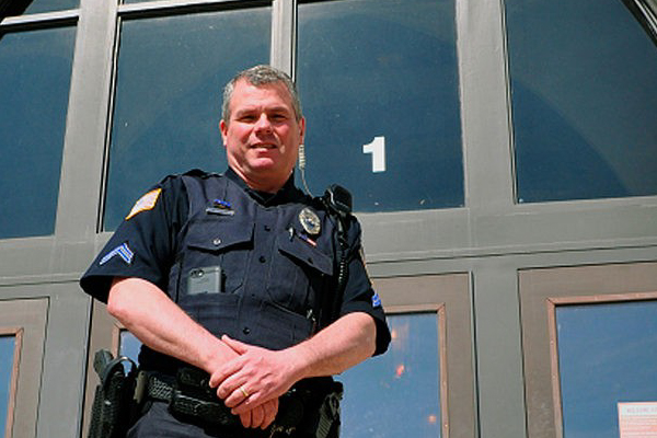 'He's a hero,' Illinois Resource Officer Shoots Gunman to Prevent Massacre