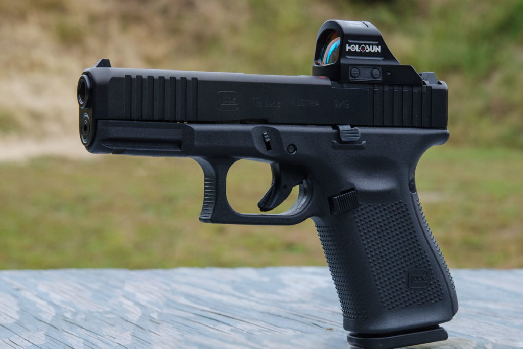 Still Champion: The New Glock 19 Gen5 MOS