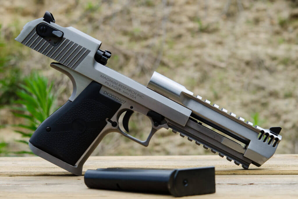 DESERT EAGLE SPREADS ITS WINGS AGAIN – With the New .429 DE Magnum!