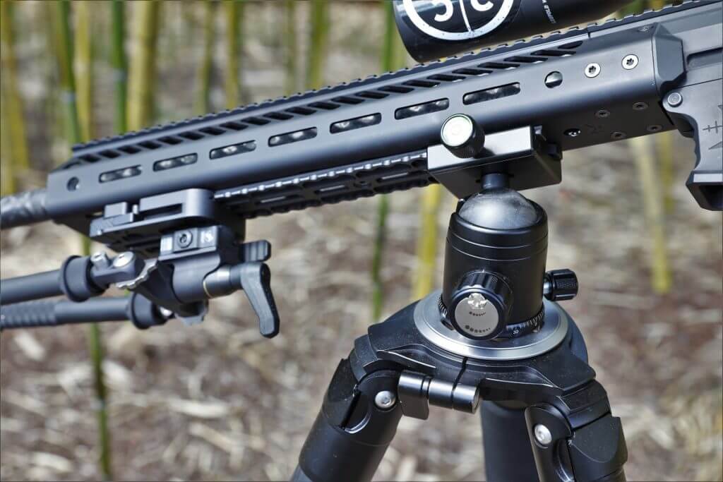 Predator Masters Carbon Fiber Tripod