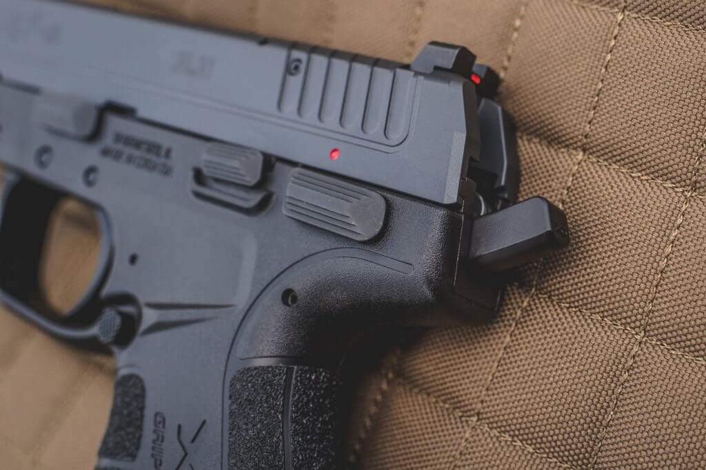 New Springfield XD-E Langdon Tactical Edition: Ultra-Thin Custom Concealed Carry