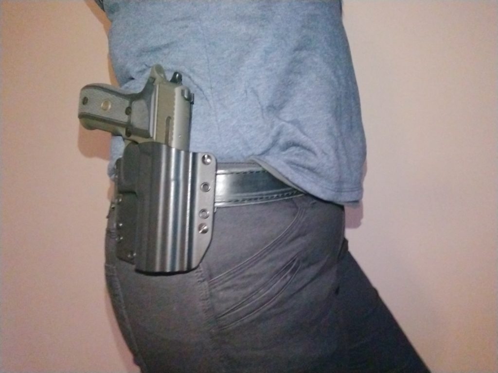 Buyers Guide to Concealed Carry Holsters