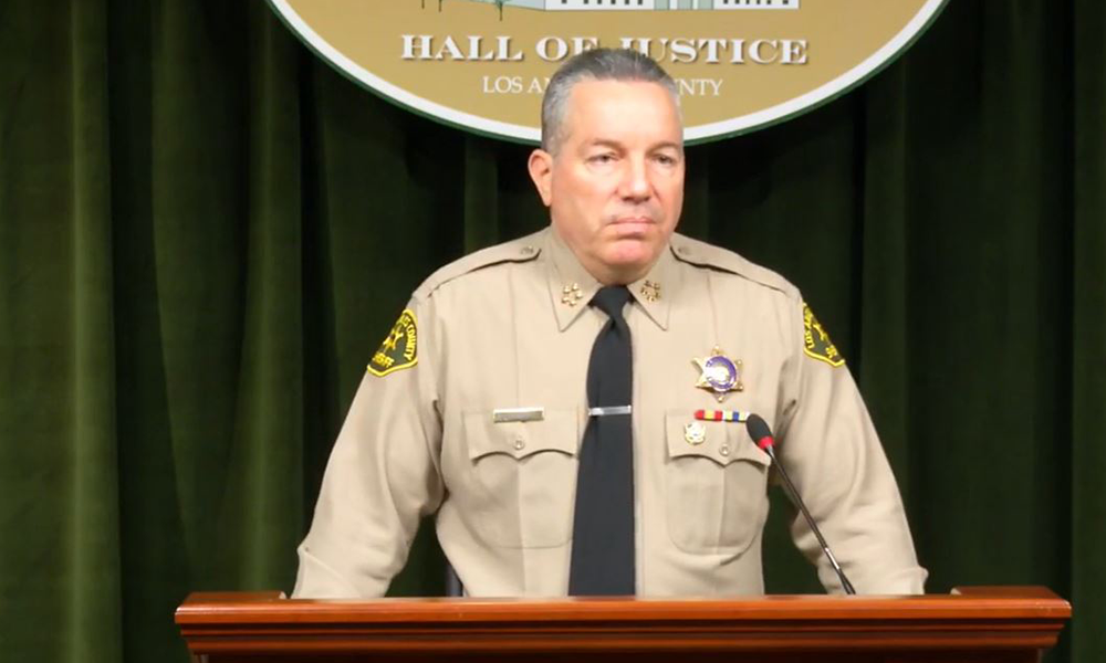 Los Angeles County Sheriff Releases Inmates While Warning Against Gun Buying