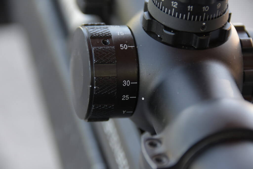 Budget Rifle Scopes Galore! Viridian Weapon Technologies' 3.5-10x40 SERAC Reviewed