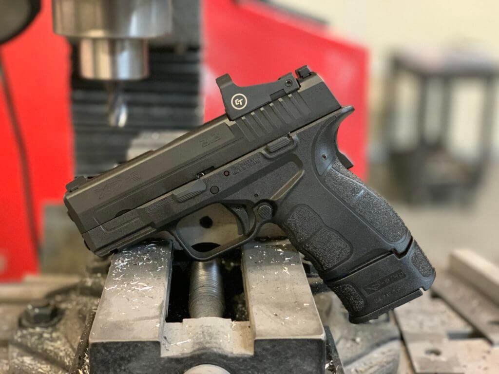 Springfield's XDS OSP 9mm vs Hellcat