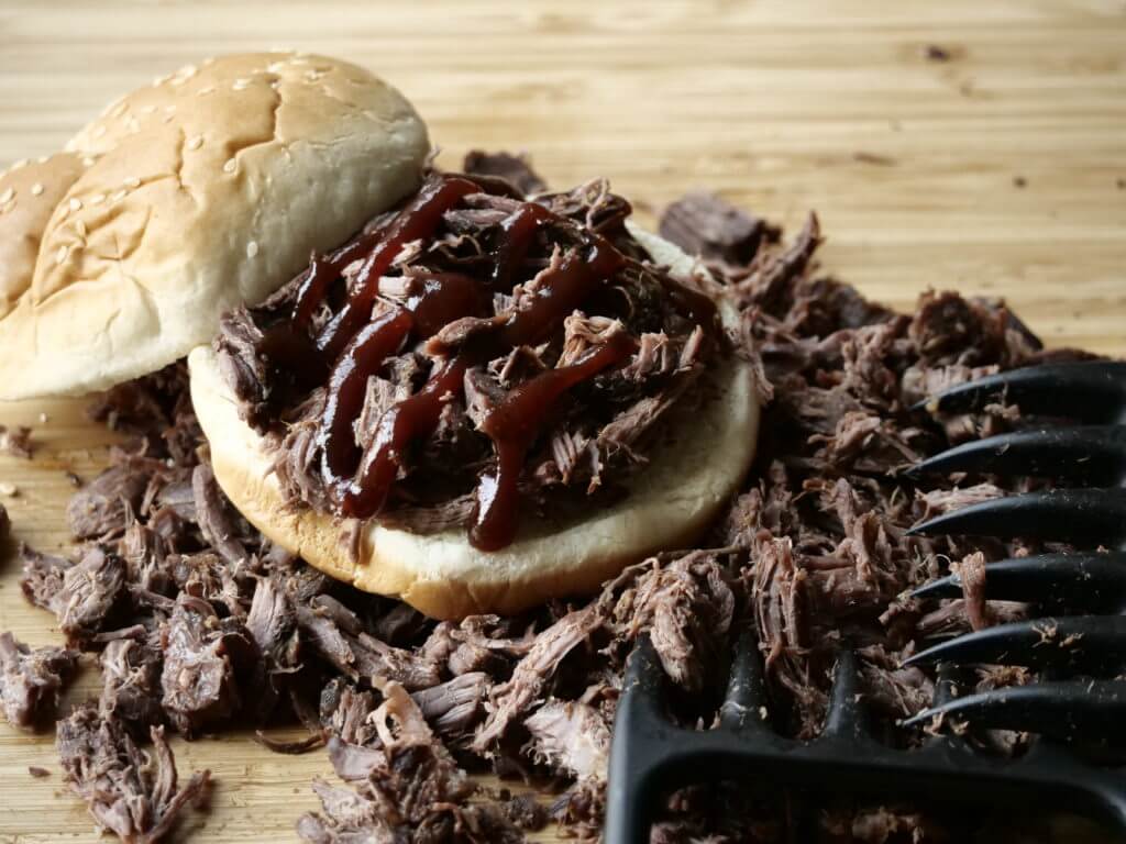 Simple Gourmet: Easiest Pulled Meat